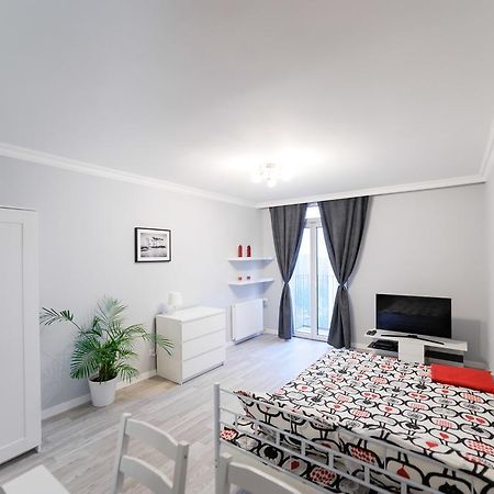 Apartament Grojecka Korotynskiego Apartment Varşovia Cameră foto